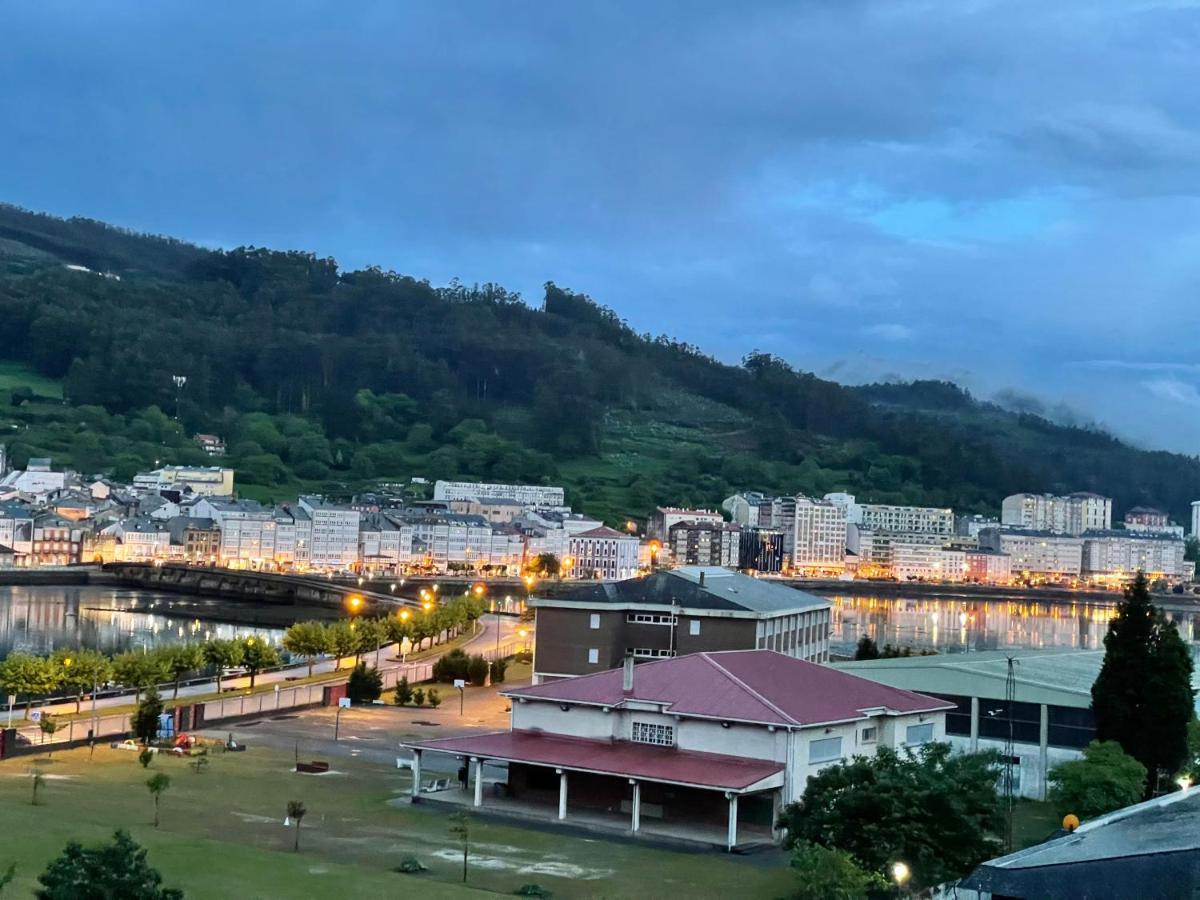 Apartamento Vistas Al Mar Viveiro Buitenkant foto