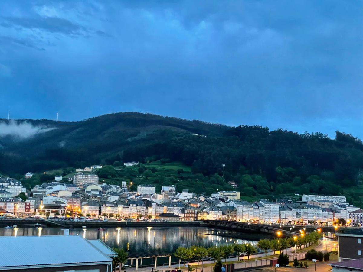 Apartamento Vistas Al Mar Viveiro Buitenkant foto